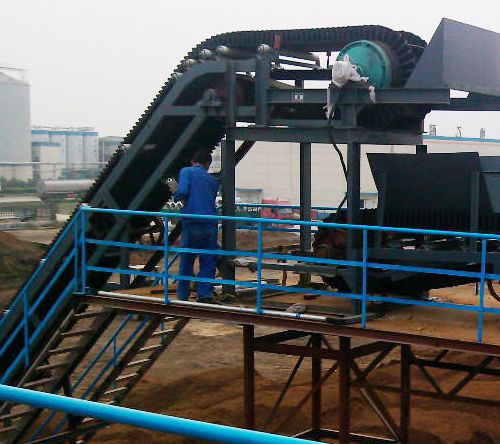 大傾角輸送機(jī) 大傾角輸送機(jī)