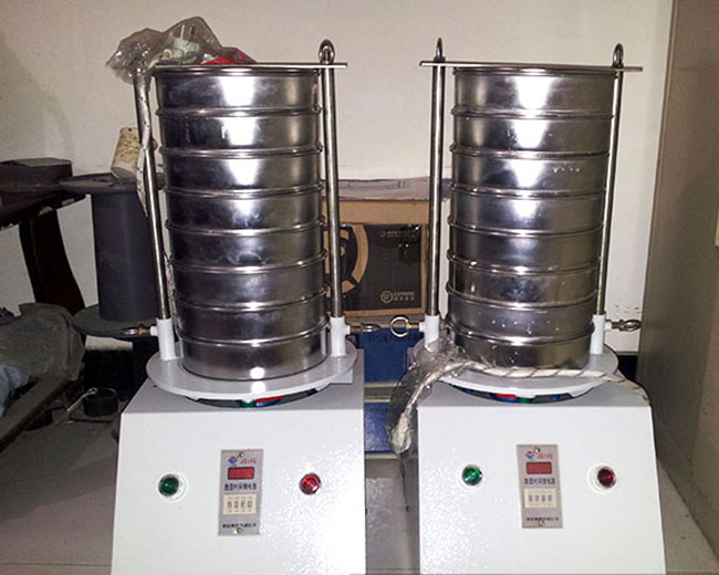 能用到醫(yī)藥上的振動(dòng)篩有哪幾種，價(jià)格是多少？