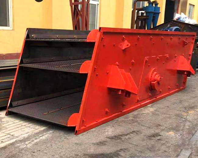 冷燒結(jié)礦篩分使用圓振動篩效果好嗎？