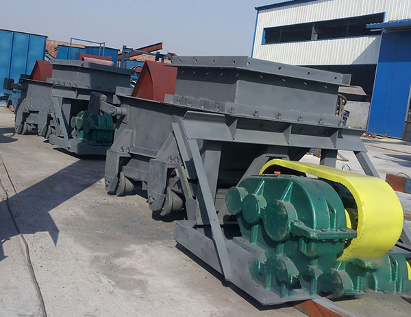 往復(fù)式、振動(dòng)式、板式喂料喂料機(jī)械對(duì)比比較