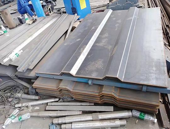 全有料斗提升機加工生產流程