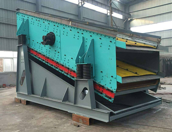 易揚(yáng)塵灰土大物料不易分級難用什么篩分機(jī)