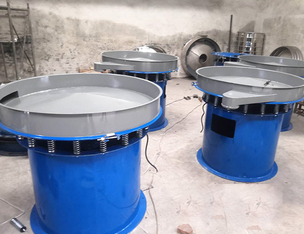 電解銅粉篩粉機使用什么振動篩效果好，多少錢？