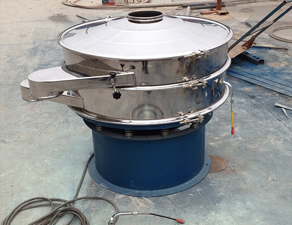 1米振動(dòng)篩圓篩跟方篩對(duì)比處理能力能差多少！