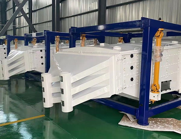 石英砂搖擺篩一般應(yīng)用在板材砂、石油砂、樹脂砂