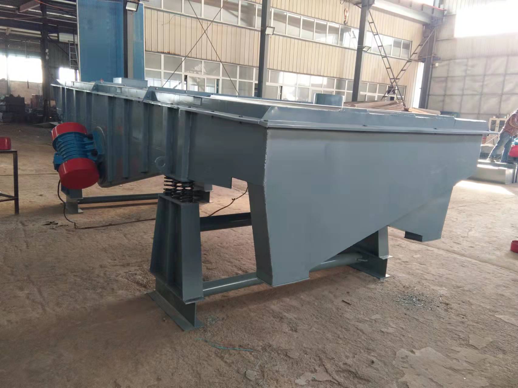 珍珠砂粗細(xì)分級(jí)篩選用直線振動(dòng)篩效果好嗎？